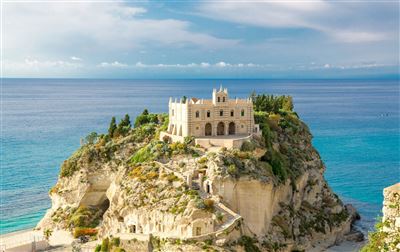 Italien Kalabrien Tropea Kirche Santa Maria